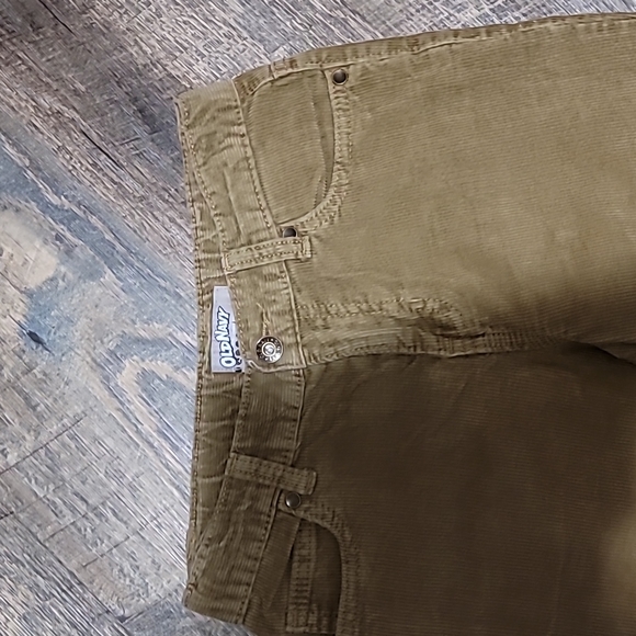 Gently Loved corduroy pants light brown in color size 10 regular by Old Navy - Picture 4 of 11